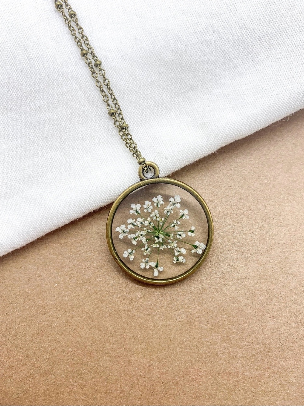 Real Pressed Flower Necklace - Queen Annes Lace